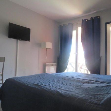 Appartement Village 9 En Residence De Vacances En Camargue Arles Exterior foto